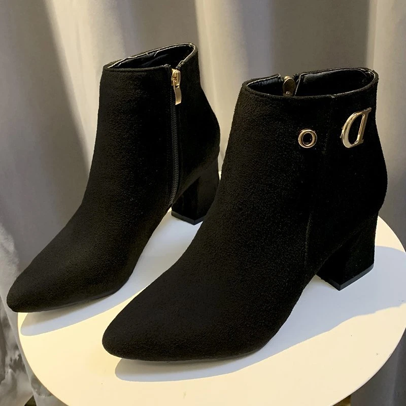 

2021 New Retro Women Warm and Velvet Women's Boots Vintage Block Heel Ankle Boots Side Zipper High Heels Women Shoes Big Sizes