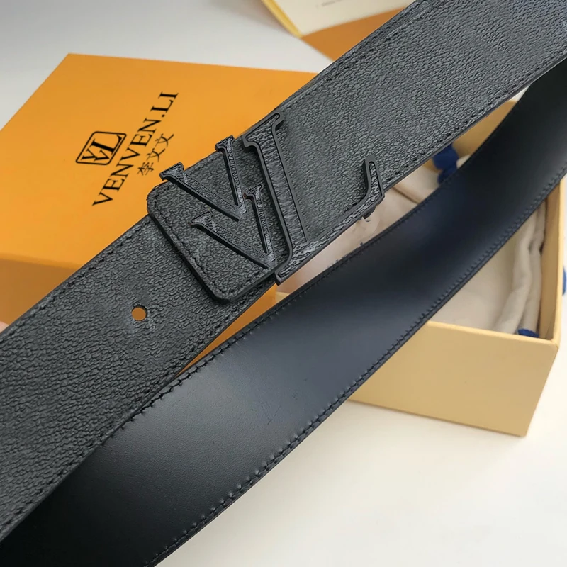 

2021 new belt forsimple leather, Korean students' ins style decorative fashion belt, French vvl counter quality，with box