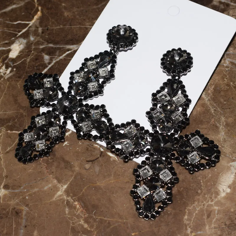 Женские серьги-подвески с кристаллами из стекла