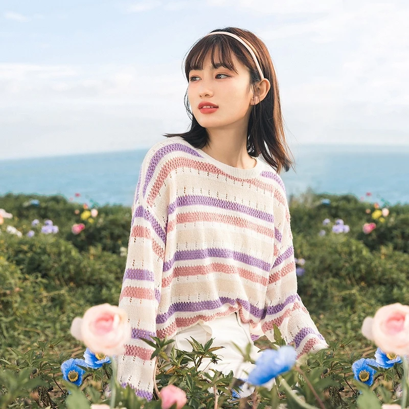Женский трикотажный свитер в радужную полоску Повседневный с длинным рукавом и