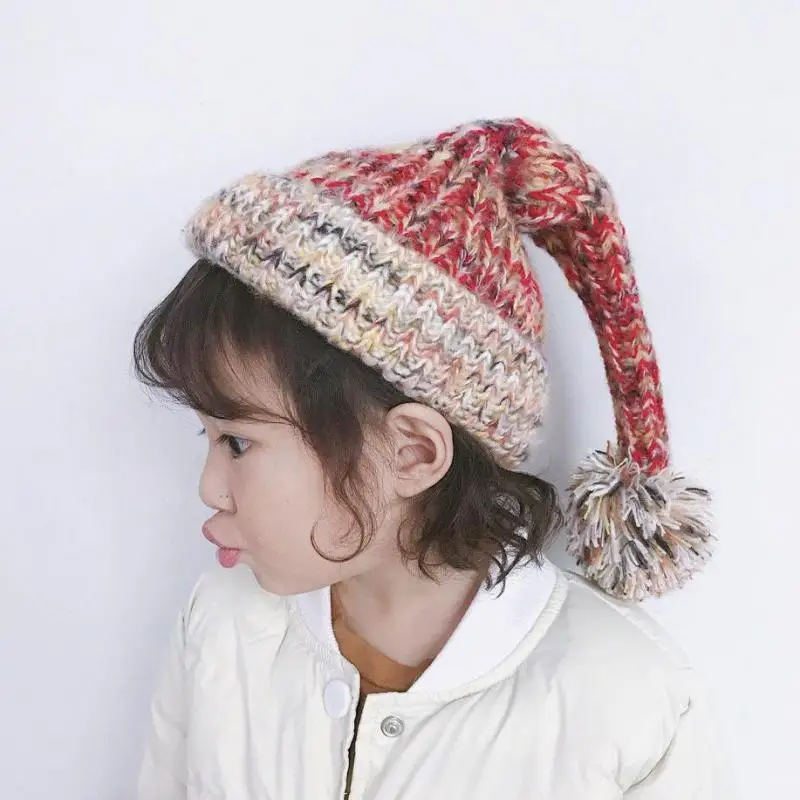 

2021 New Childrens Color Contrast Knitted Hat Boys Girls Cute Hairball Christmas Hats Outdoor Keep Warm