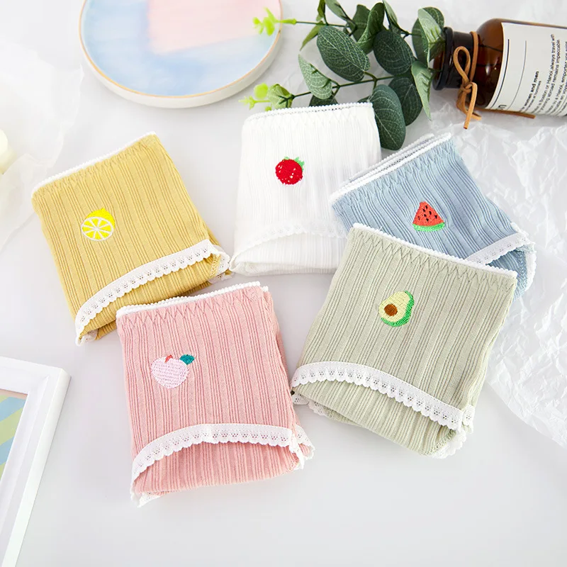 

New Teenage Underpants Fruit Briefs Comfortable Cotton Panties Kids Underwear Cute Soft Breathable Briefs