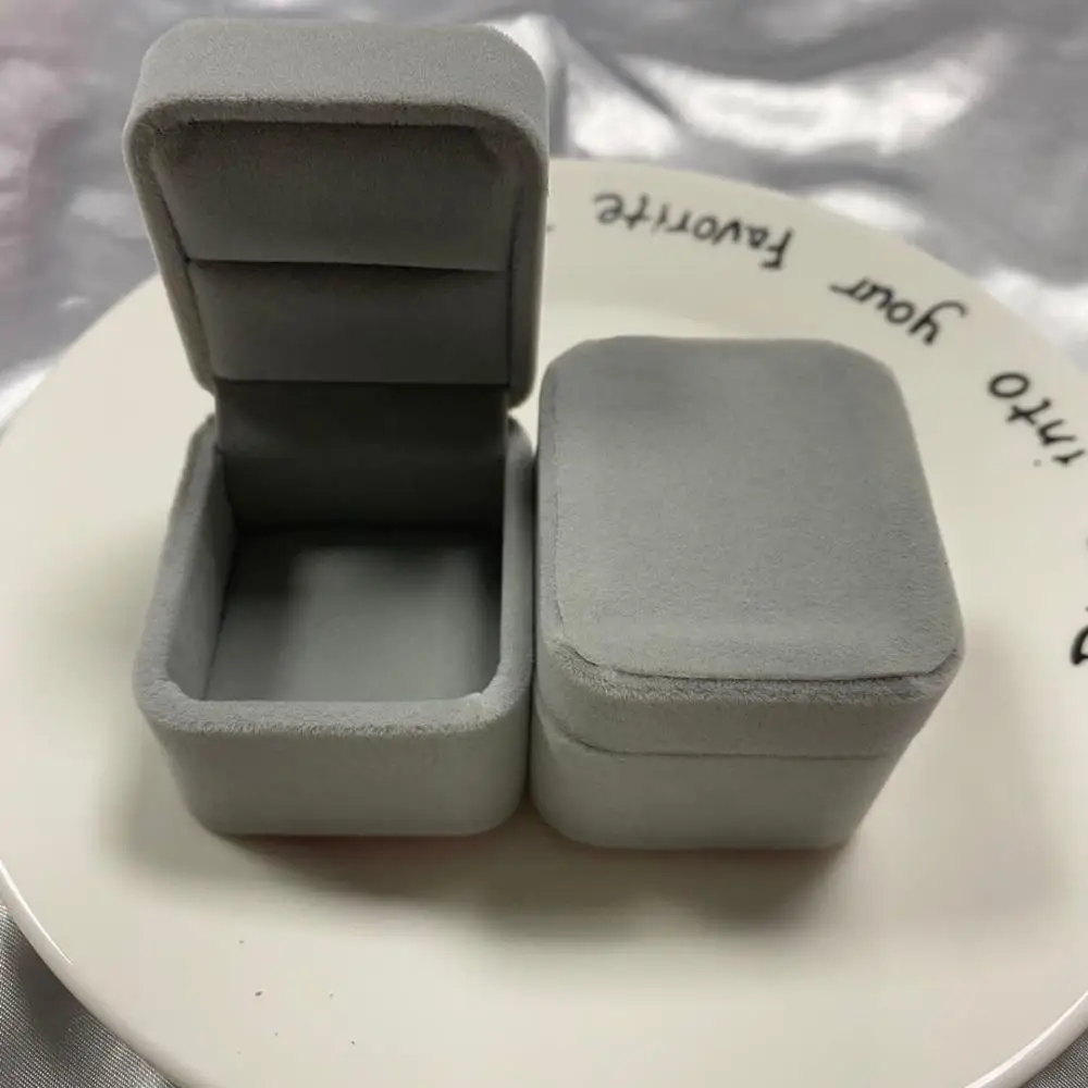 

Fashion Jewelry Box 5*6 CM Gray Can be Used for Jewelry Gift Box