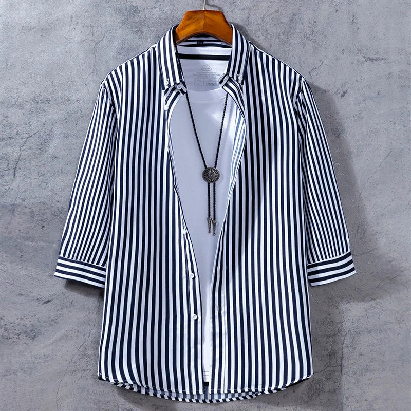 

Long sleeve men's Quarter Sleeve Shirt summer trend slim stripe half sleeve short sleeve shirt Korean casual inch shirt