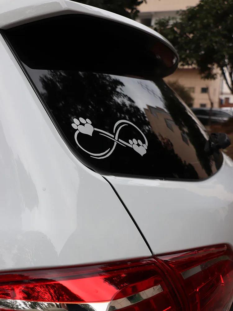 

ZTTZDY 16.8x8.5CM Cat's paw prints Car Sticker Heart shape Vinyl Decal Black/Silver ZJ4-0059