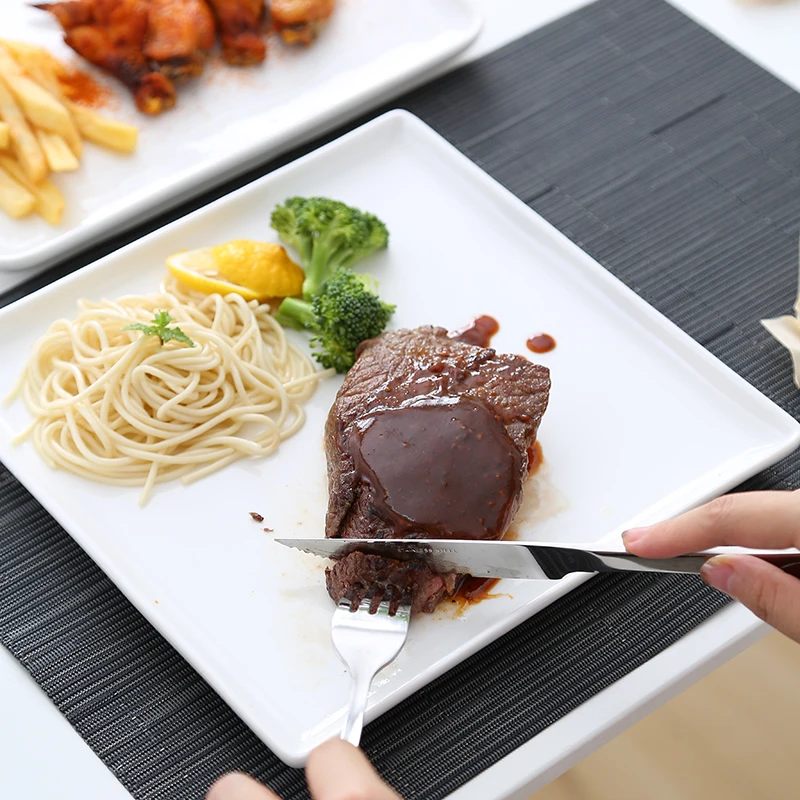 

Наборы минималистичных квадратных тарелок, однотонные практичные керамические наборы тарелок, современные изысканные сервировочные прин...