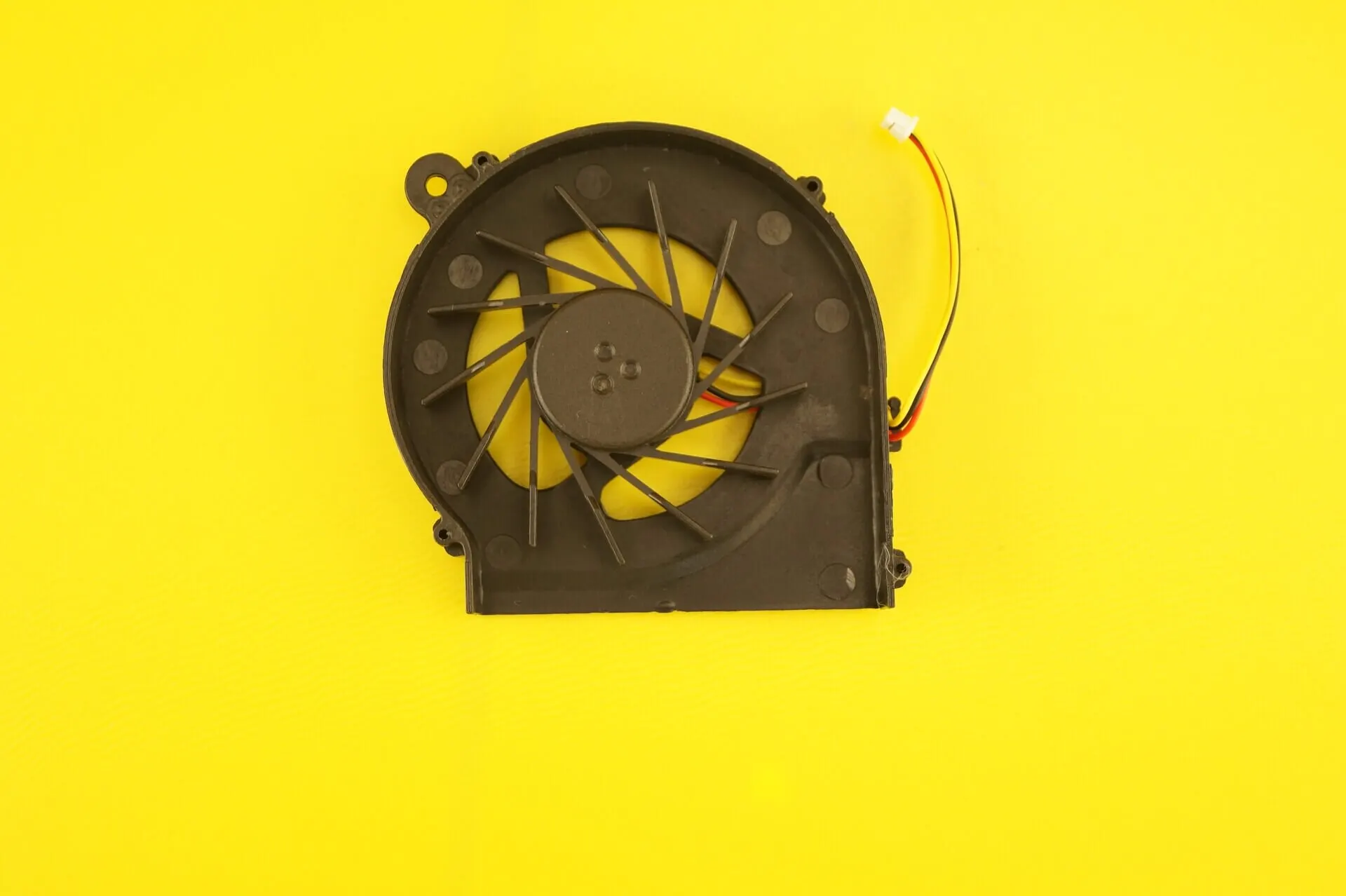 Fan for laptop HP Pavilion g7-1311er 3pin new Cooler cooler cooling 040003f | Компьютеры и офис