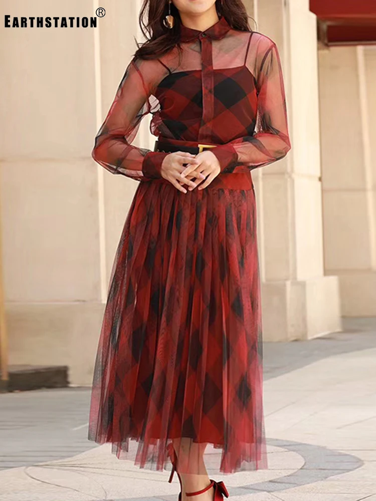 Женский прозрачный костюм из двух предметов рубашка с вырезом и геометрическим