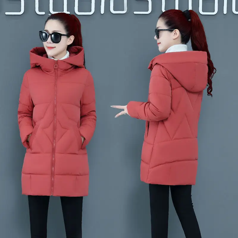 

Женская зимняя куртка с капюшоном и хлопковой подкладкой, размеры до 4XL