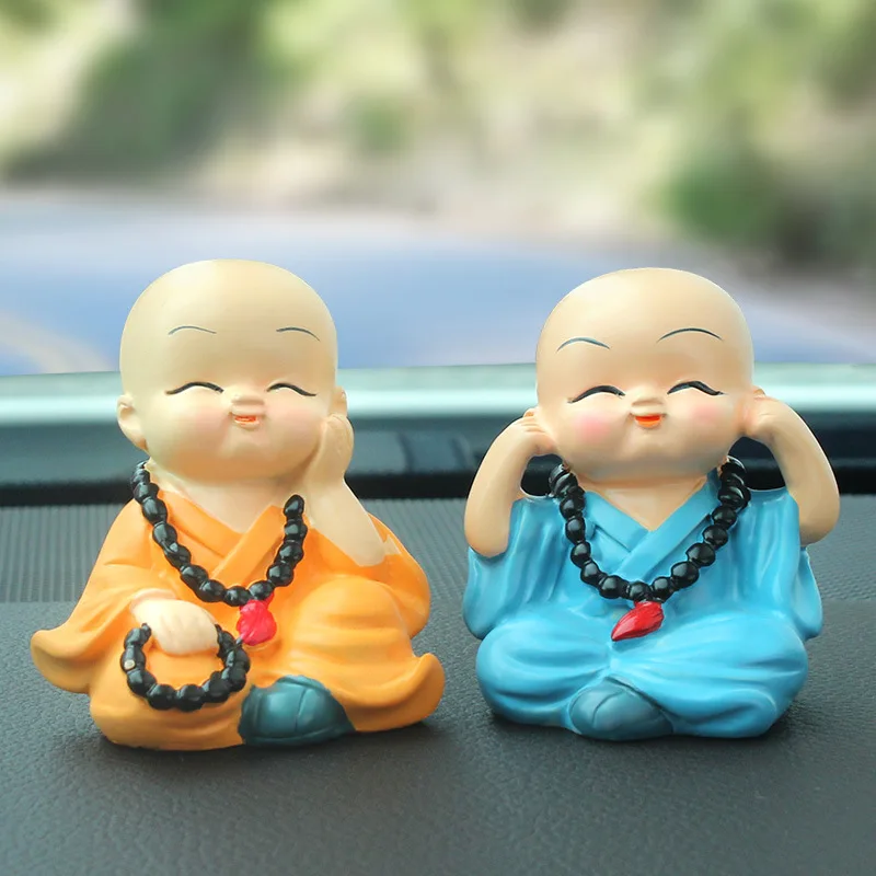 Автомобильные украшения из смолы - набор из 4 милых фигурок маленьких монахов для декорирования панели приборов, дисплея автомобильного интерьера в стиле Будды.