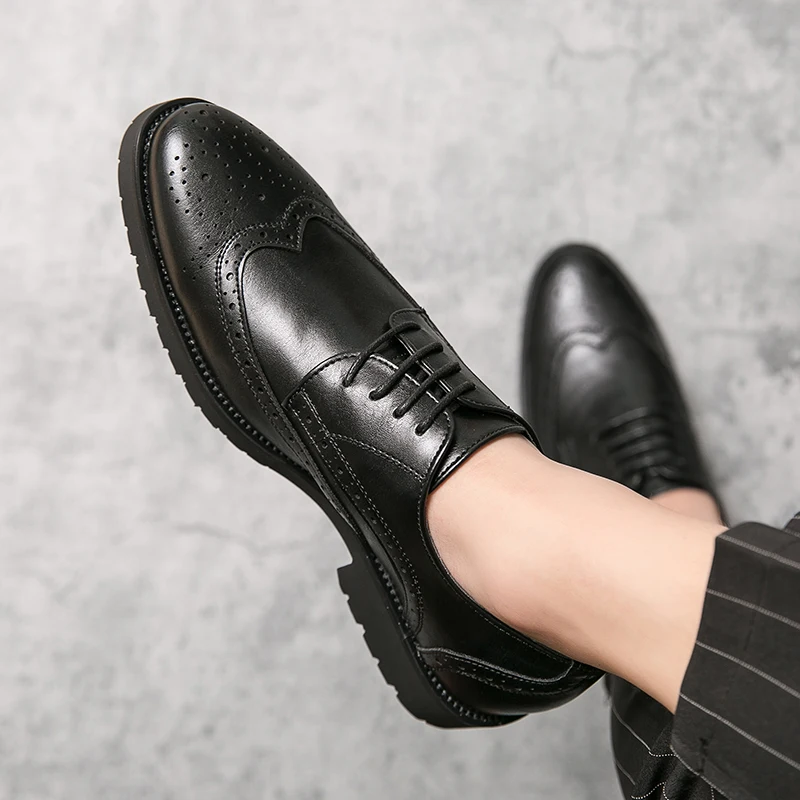 Обувь для джентльменов Роскошная кожаная обувь Мужские кроссовки на шнуровке