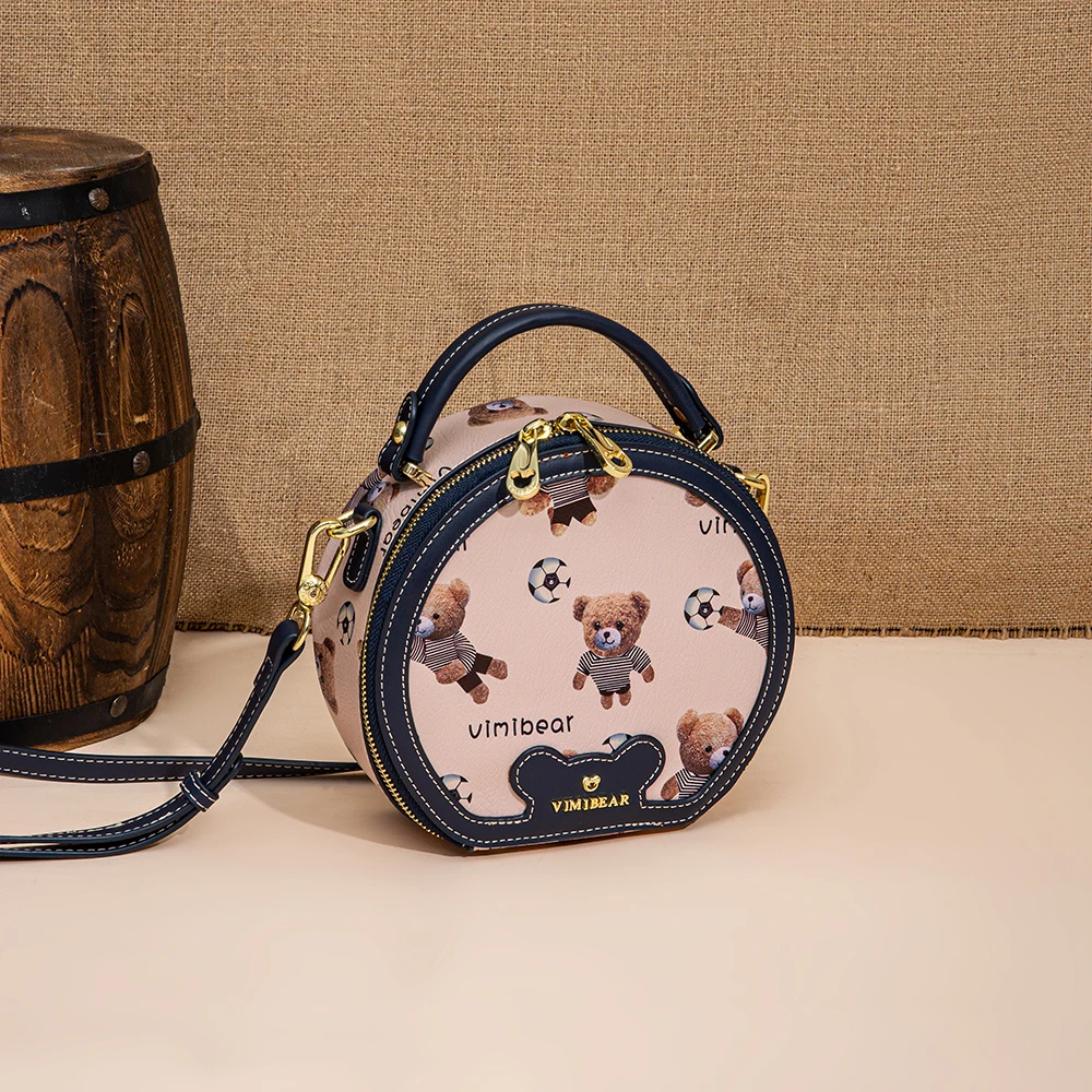 

Dick Bear Fashion Messenger Bag Female Bag 2021 New Fashion Trend Korean Version of All-match Printing Casual Handbag