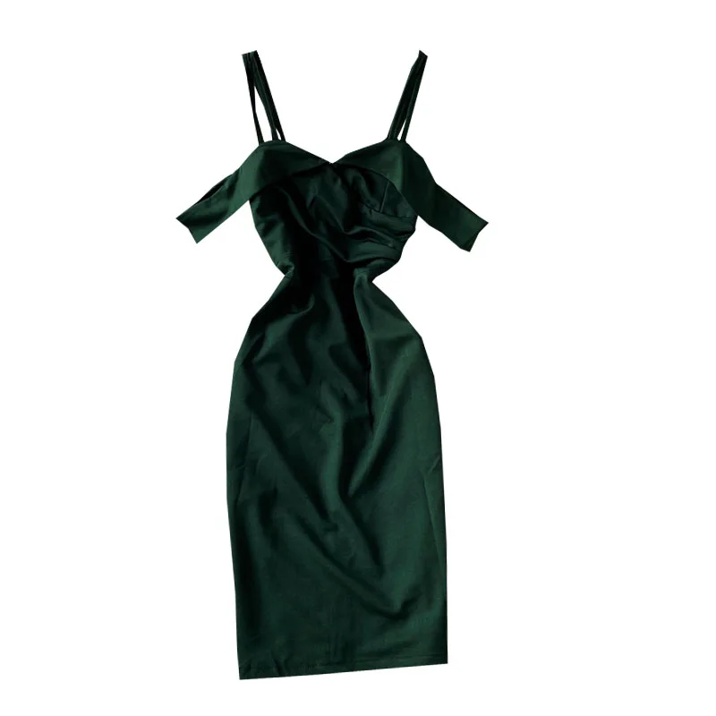 

Hepburn style in summer, slim and slim, suspender , fashionable one line shoulder, shoulder bag and hip dress