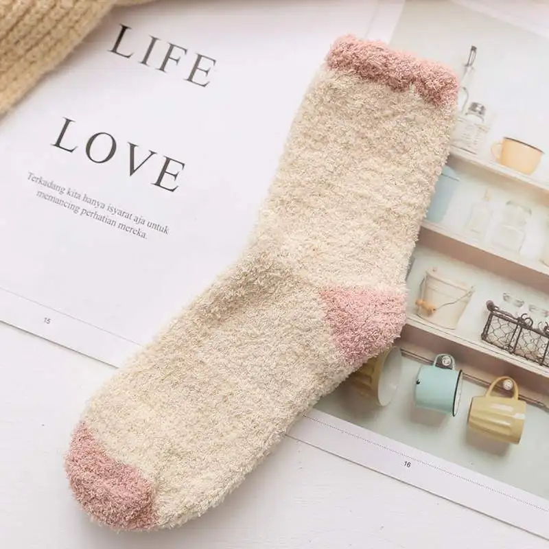 beige style 2 Утепленные женские кашемировые носки; милые плюшевые теплые домашние носки для сна; забавные женские носки; коралловые пушистые теплые носки для ног; Sokken meias - Цвет: beige style 2