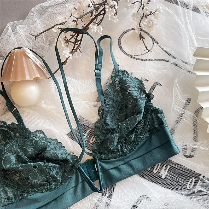 

French lace bralette no steel ring triangle cup sexy strappy ultra-thin bra set big breasts show small underwear langerie suit