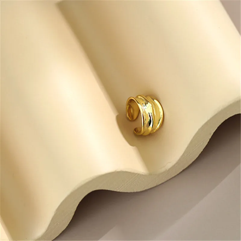 

OBEAR 925 Sterling Silver Simple Irregular Wide Noodles Ear Cuff 18K Gold Clips Earrings Without Pierced Single Ear Clip Jewelry