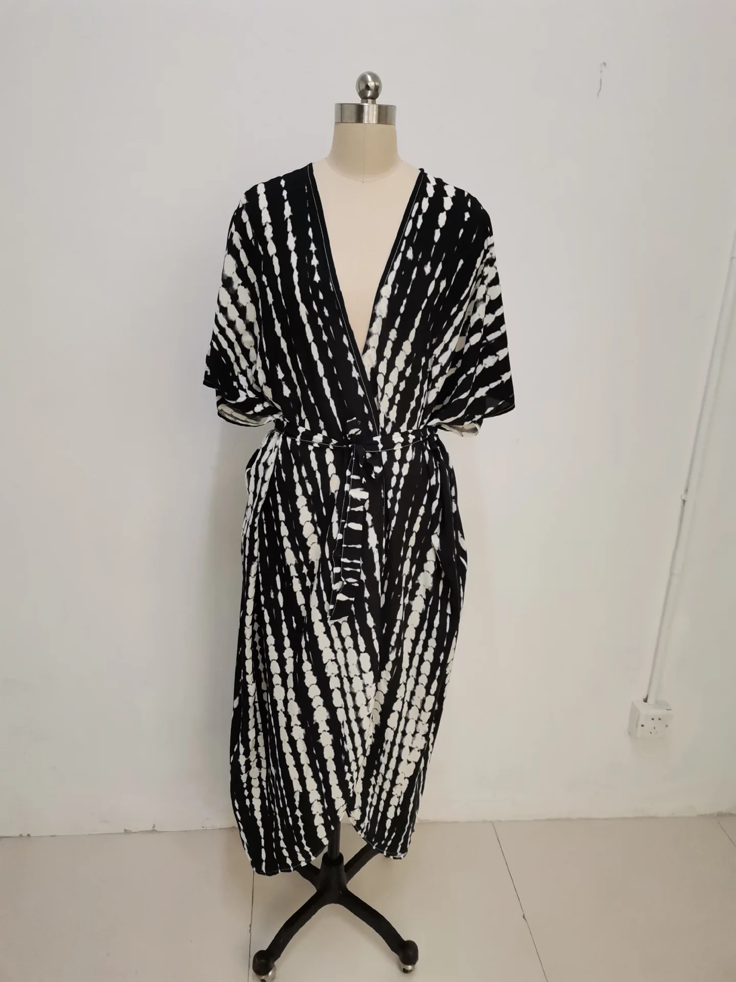 Пляжная накидка в стиле бохо с разрезом 2021 блузки Солнцезащитный кардиган