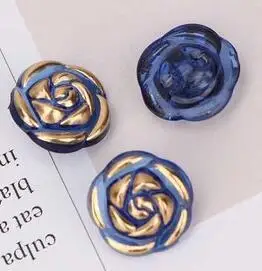 10pcs 10pcs Crystal Buttons Candy Color Gold Edge Clear Rose Flower Acrylic Buttons for Decoration Handmade Craft Sewing Accessories - Цвет: 10pcs