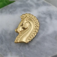 new baroque fashion matte metal abstract horse head brooch pin ancient roman horse brooch for women girl party accessories gift