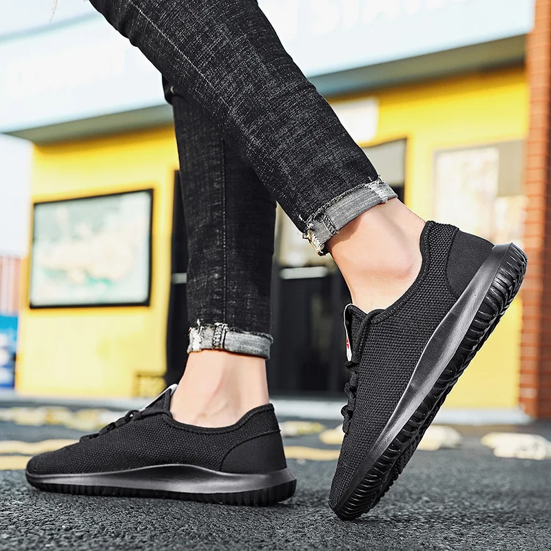 

New Men's Running Shoes Men Sneakers Lightweight Breathable Zapatillas Men High Quality Casual Shoes Tide Wild Shoes Big Size 47