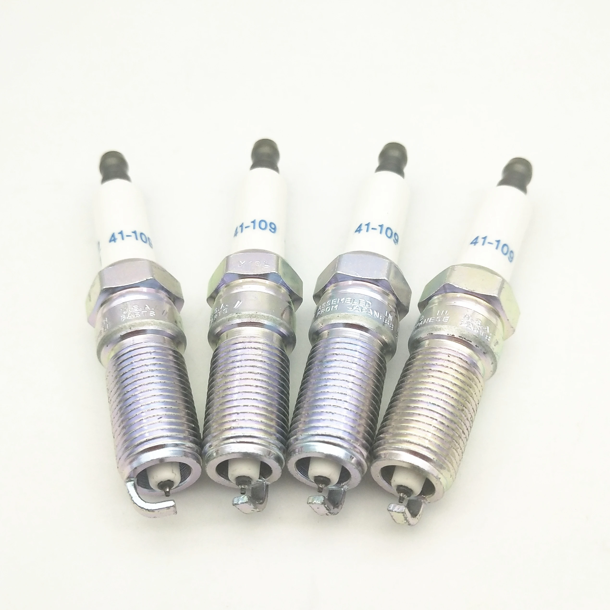 Оригинальная Свеча зажигания для XTS SRX CTS ATS Chevrolet gmcSaturn FORD SUZUKI HOLDEN OEM #12622561 41-109 6 шт. |