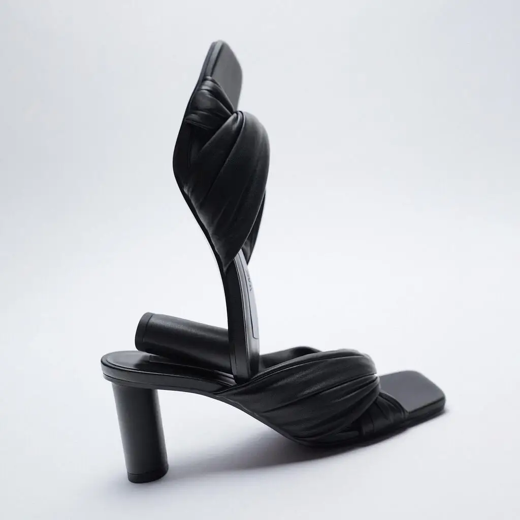

Designer Shoes 2021 New Arrival Summer Black Square Toe Thick Heel Sandals Slippers Peep-toe Cross Slippers Female Big Yards