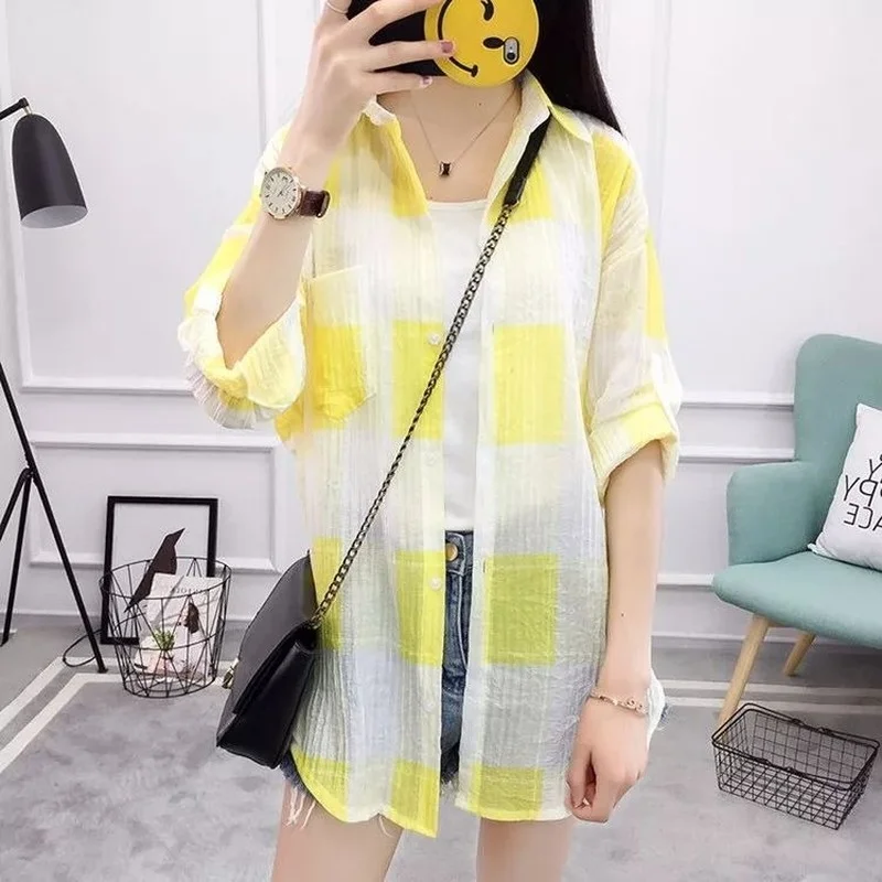 

Checked Shirt Female Retro Spring Summer 2021 New Korean Loose Plus Size Thin Sun Protection Jacket Women Top Blouse Y215