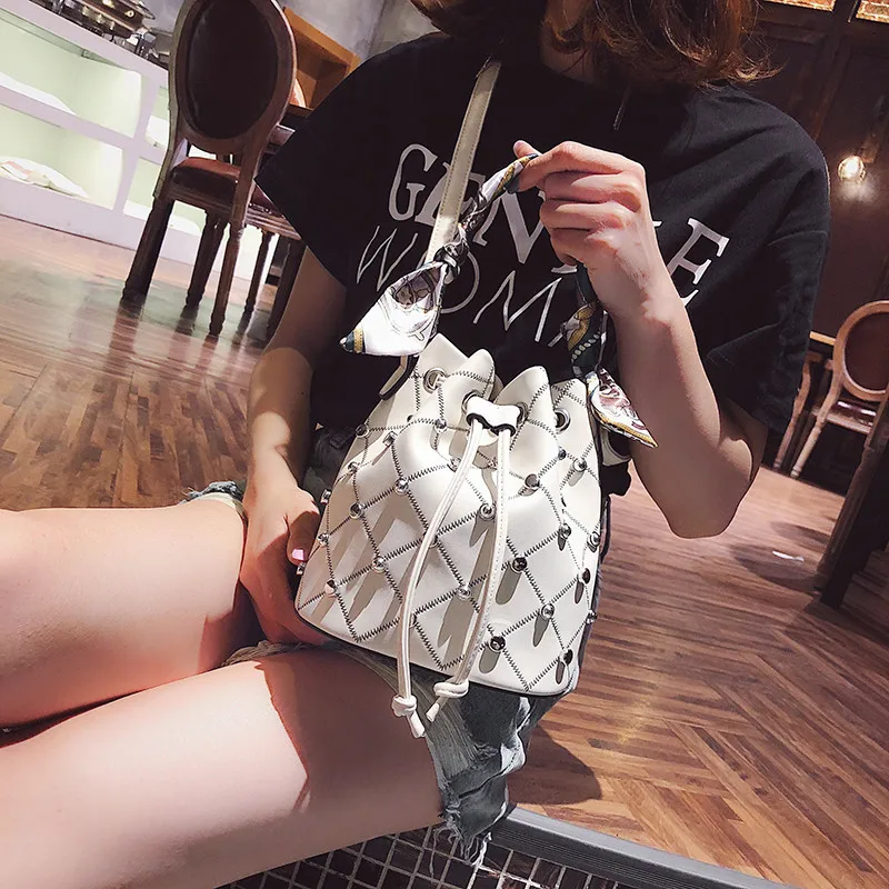 

Summer new style Women Scarf Bucket Bag Fashion Tassel Shoulder Bag High Quality Rivet Messenger Bags Female Crossbody Bag Tote