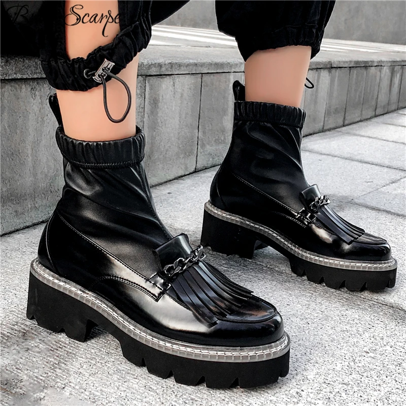 Женские ботильоны с металлическими цепочками Buono Scarpe черные на платформе