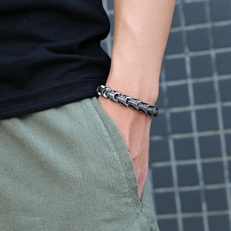 

New Silver Men's Bracelet Trendy Male Personality Creative Atmosphere Chinese Style Domineering Simple Dragon Jewelry Accessory