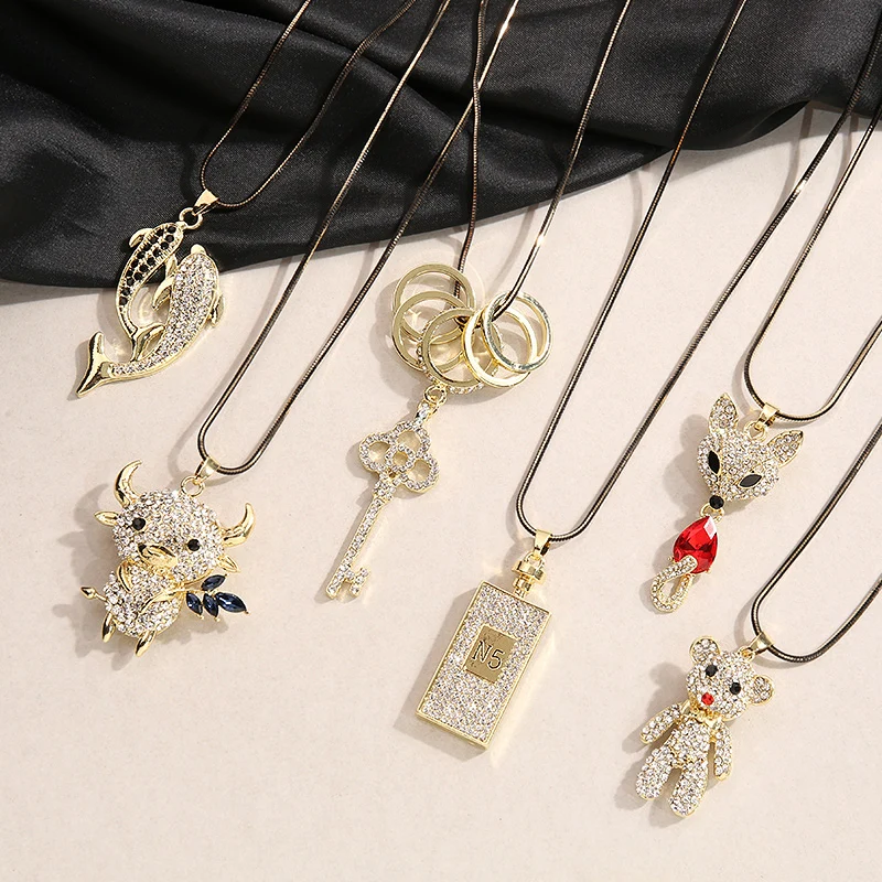 

Длинная позолоченная цепочка для свитера, новинка 2020, универсальные простые аксессуары для женской одежды, высококачественное великолепно...