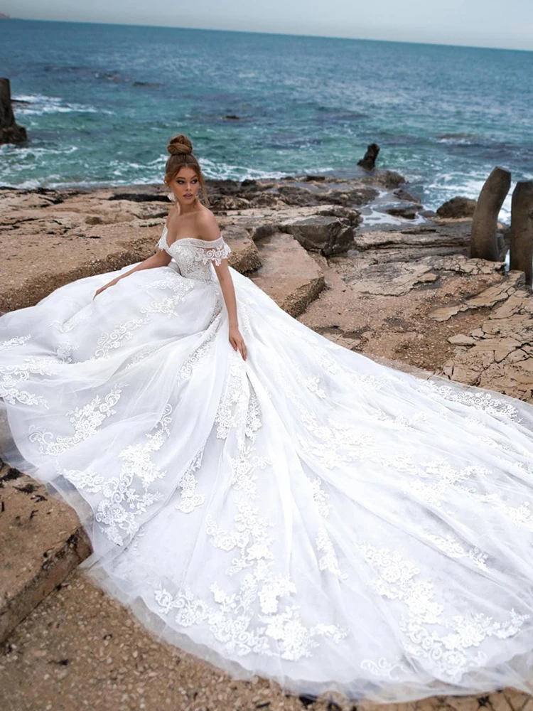 

YILIBER New Simple Wedding Dress Backless Sleeveless Design Chiffon Lace Bride Dresses Princess Dress Plus Size Tailor-made