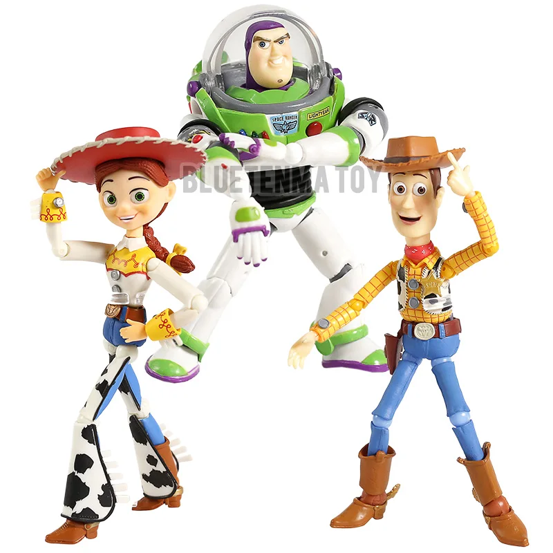 Игрушка Revoltech Stpry Jeesie древесные говорить с рисунком Базза Лайтера одежда для
