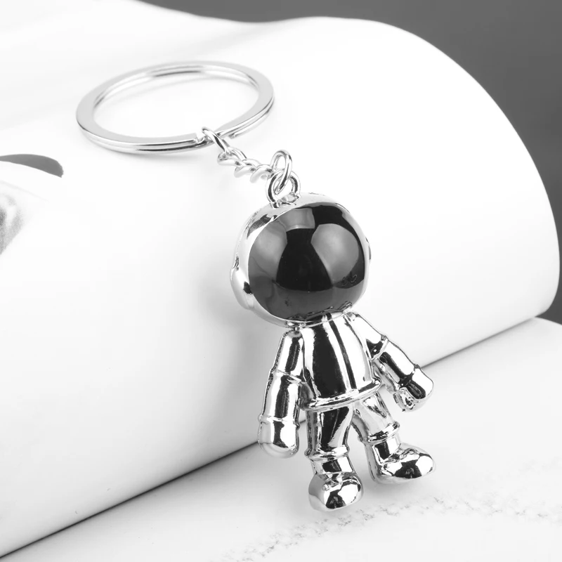 Металлические подвесные брелоки для автомобиля брелок личность космонавт в виде