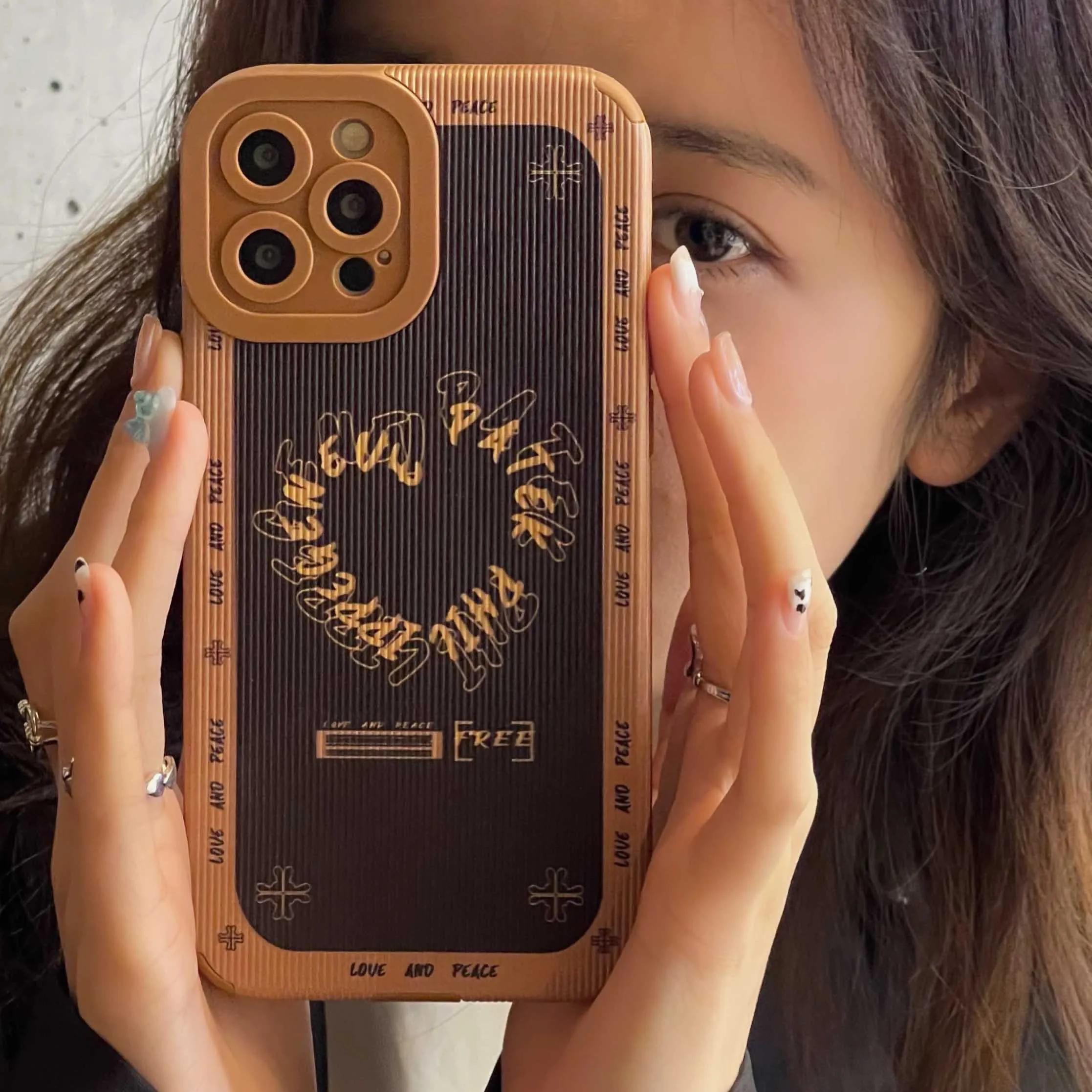 Винтажный коричневый кожаный чехол с сердцем для телефона мягкий iphone 13 Pro Max