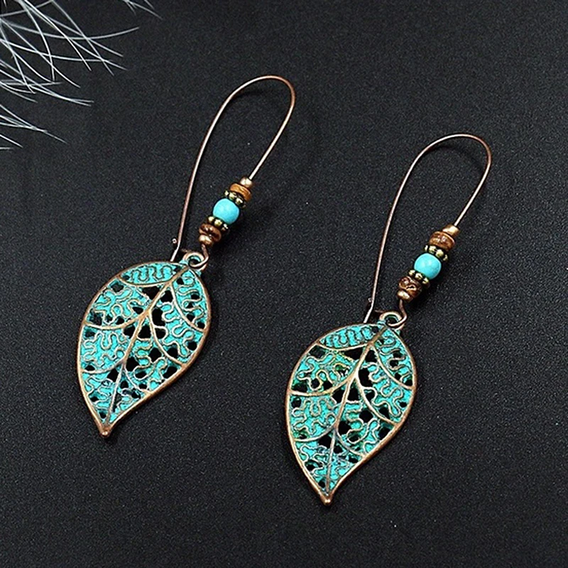 

Vintage Leaves Drop Earring Bohemian Gold Green Hollow Long Women Accessories 2020 Ethnic Dangle Earrings Boho Jewelry A4P743