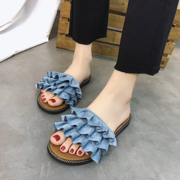 

Women's Summer Slippers Flat Heel Soft Bottom Pregnant Women's Flounce Comfortable Flat for Outdoors Beach Sandals