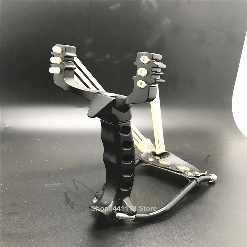 Складные запястье Рогатка с резинками на открытом воздухе Черного и золотого