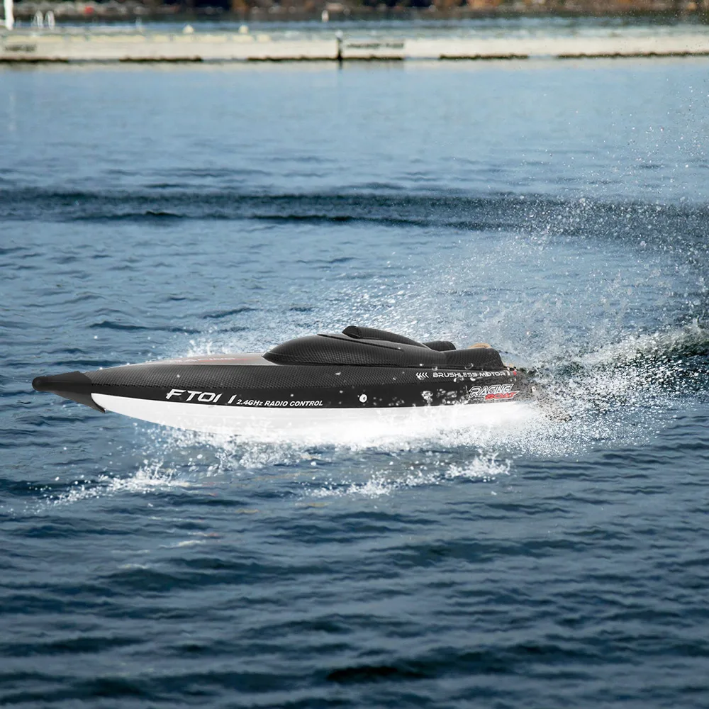 FT011 2,4 г 55 км/ч высокая скорость RC лодка с водяным охлаждением перевернутая самовосстанавливающая функция бесщеточный мотор RC гоночная лодка