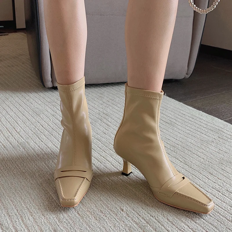 

Зимние элегантные женские ботильоны INS 2022, женские ботинки челси на молнии, дизайнерские ковбойские ботинки в западном стиле, праздничная о...