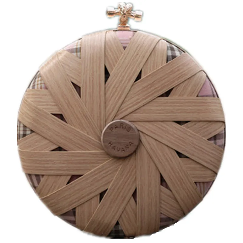 

18x18CM Small Wooden Woven Round Bag Resin Chain Bag Hollow Bag a5973