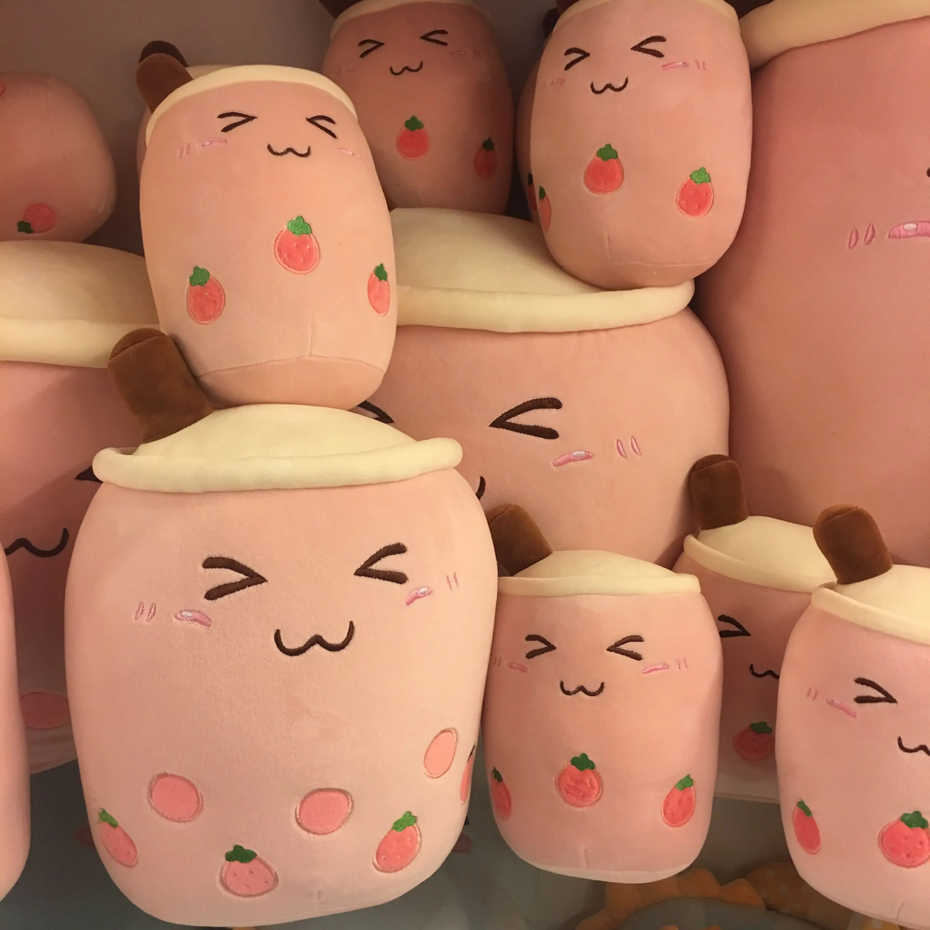 Подушка в форме чайной чашки 25-70 см | Игрушки и хобби