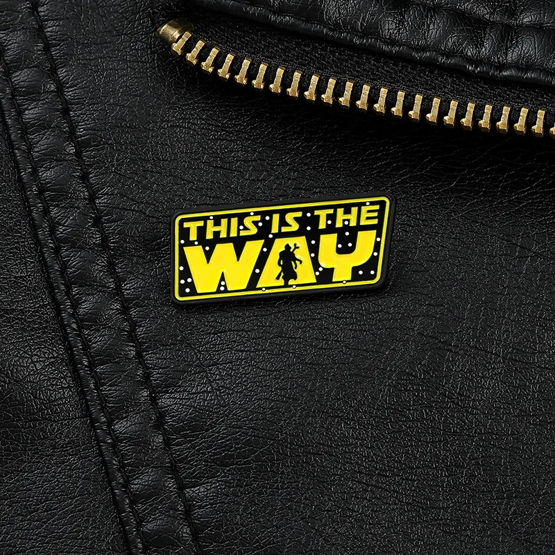 Разные дизайны новая простая краска для выпечки и джинсовый сплав ярлыки булавки