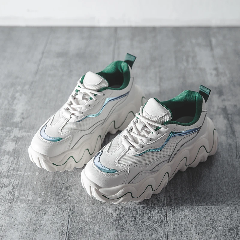 

Универсальные туфли на толстой подошве, новинка весны и лета, белые туфли для маффинов, удобные и дышащие туфли для отдыха