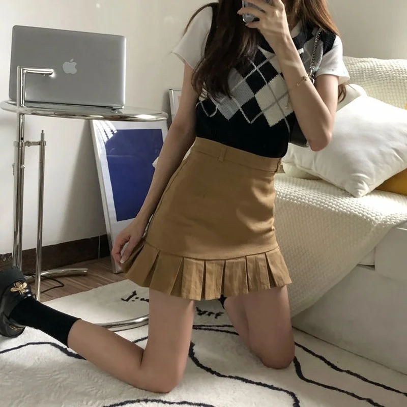 

HOUZHOU Vintage High-waisted Fungus Pleated Skirts Women Kawaii Cute A-line Mini Skirt Student Summer Korean Fashion Streetwear