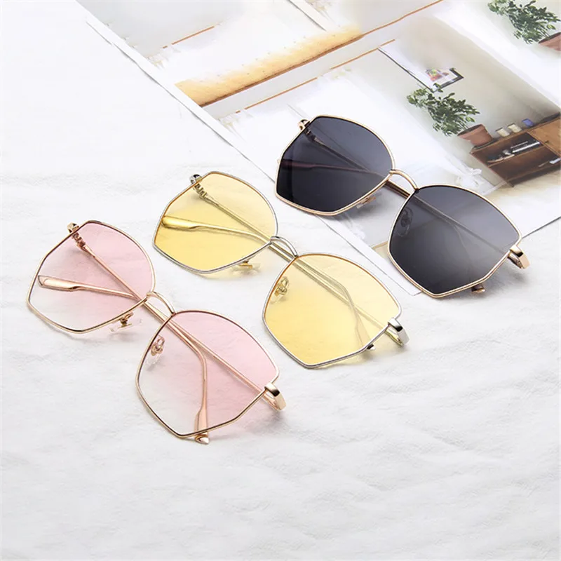 

Metal Frame Lens Sunglasses Women Vintage Sun Glasses Men Male Shades Oversized Square Eyewear Female gafas de sol UV400