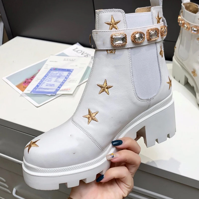 

Autumn And Winter Women's Shoes Ankle Boots For Women Ankle Boots Classics Fashion Element Platform Heels Platfom White