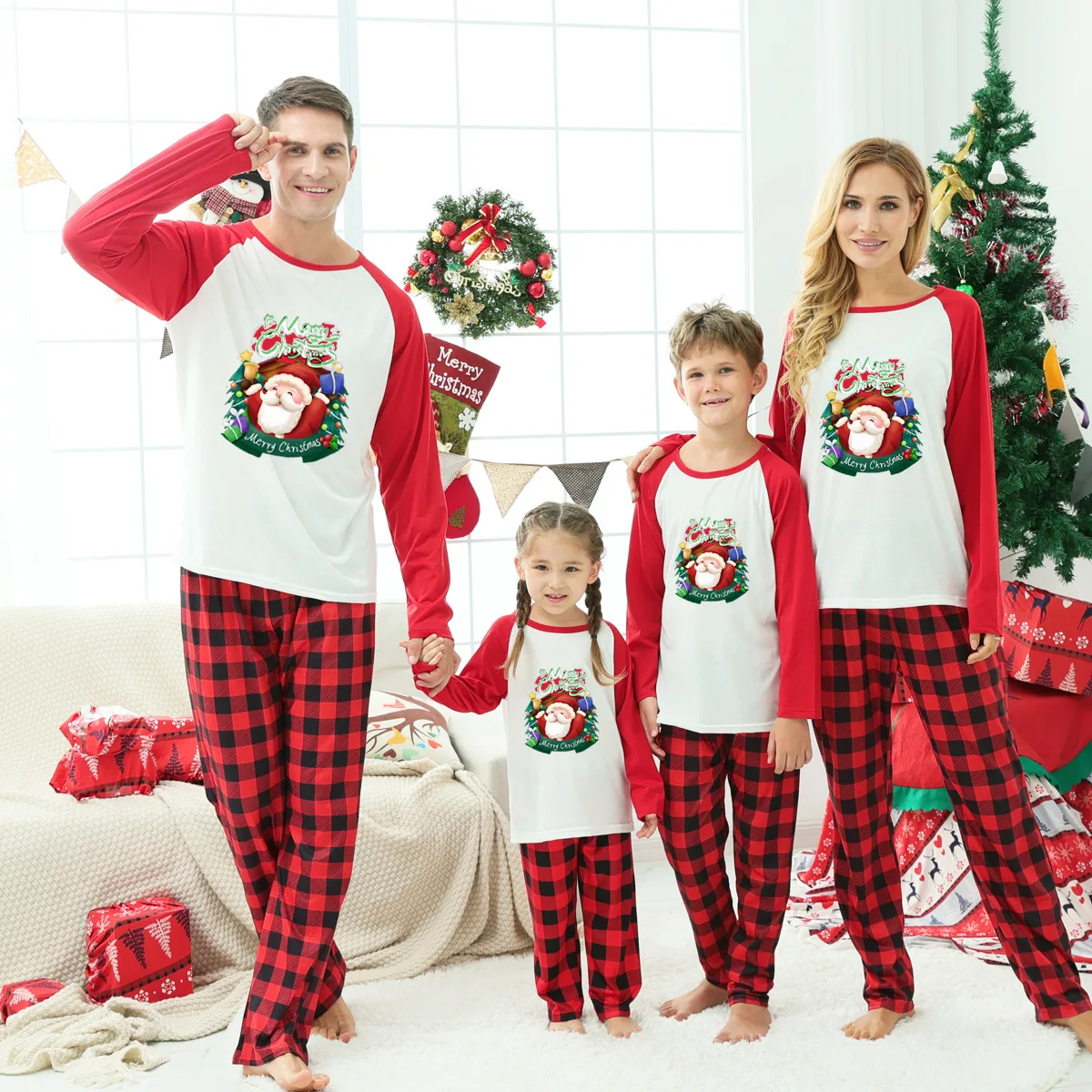 

Family Look Merry Christmas Family Matching Outfits Mother Daughter Father Son Pajamas Set Sleepwear Homewear Pyjamas Suit