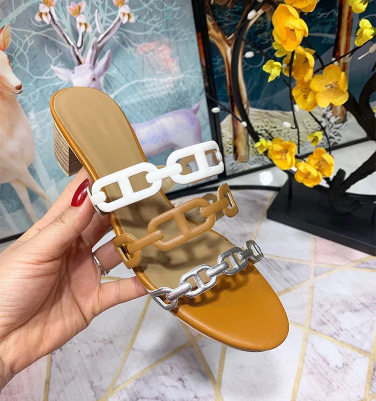 Летняя обувь Женские шлепанцы из натуральной кожи на блочном каблуке Роскошные