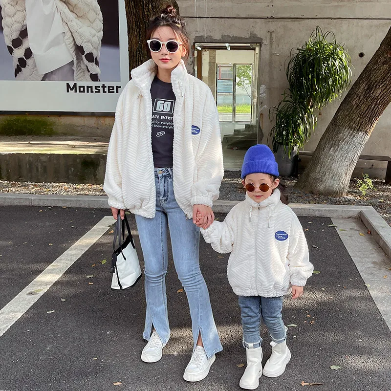 

2021 Winter Family Matching Outwear Mother Kids Solid Fur Coat Women Girl Boy Long-sleeve Thick Warm Jacket Parent-child Wear
